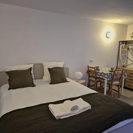 De Charme Avec Jacuzzi - Escapade Relaxante Apartman *